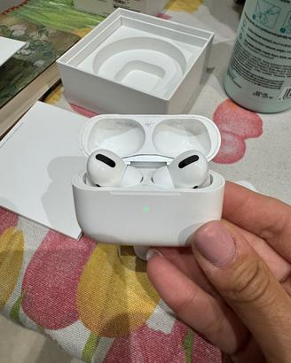 Airpods pro come nuovi