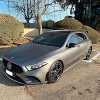 Mercedes Benz Classe A 180 D aut Premium Amg line