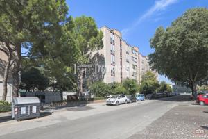 AMPIO 4 LOCALI CON ASCENSORE