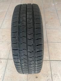 Pneumatici con cerchioni