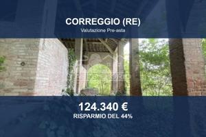 Immobile in asta di 413 m² con più di 5 locali a C
