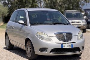 Lancia Ypsilon 1.2 Argento