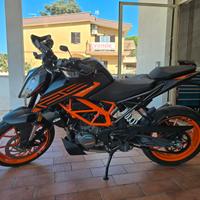 Ktm 125 Duke UNIPRO KM 9.607 PASSAGGIO GARANZIA