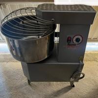 impastatrice professionale 25 kg