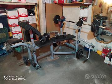 ATTREZZI  PALESTRA 