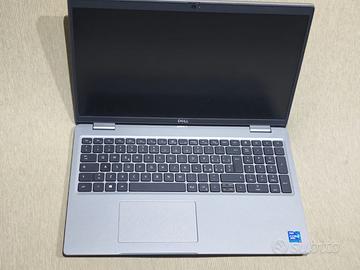 PC Portatile Dell 5520 i7 16gb ram 512gb ssd 15,6"