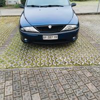 lancia y 1.2 elefantino 