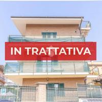 2 LOCALI A CASTEL GANDOLFO