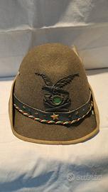 Cappello da alpino per bimbo vintage