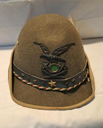 Cappello da alpino per bimbo vintage
