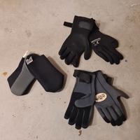 set guanti e calzari in neoprene