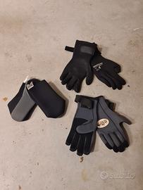 set guanti e calzari in neoprene