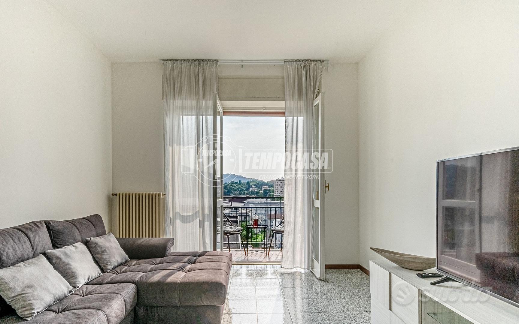 Apartment in Lipomo, Como - Vista 3
