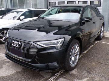 E Tron 55 408CV QUATTRO MATRIX 21"