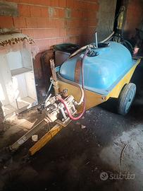 Botte per trattamenti 600L con pompa