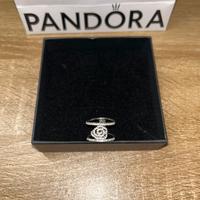 Anello Fille de Fleurs Rosa Argento con Zirconi