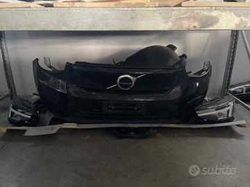 MUSATA - FRONTALE COMPLETO VOLVO XC40 2023