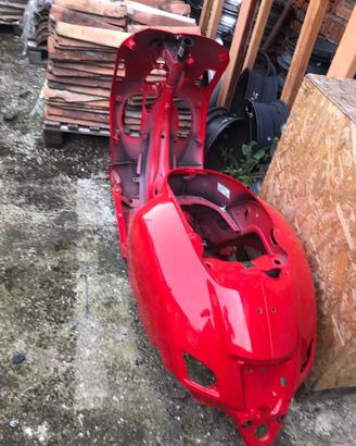 Ricambi piaggio vespa gts 300 usati