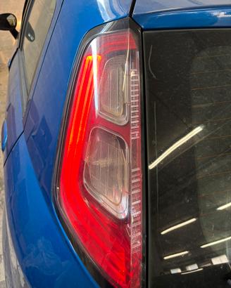 Fanali punto evo