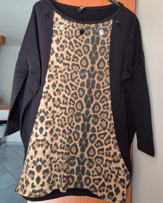 Minidress leopardato con manica a pipistrello 