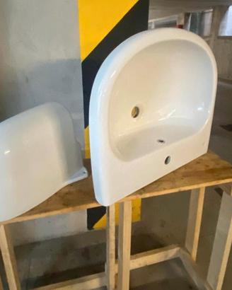 Lavabo con colonna sospeso Ideal Standard