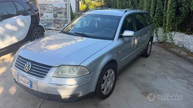 Volkswagen Passat 1.9 TDI/130 CV cat Var. H.line