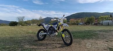 husqvarna 701 Enduro