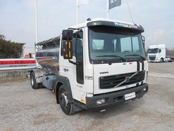 Volvo FL6.220 cisterna trasporto liquidi alimentar