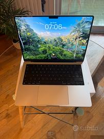 MacBook Pro 14” M1 PRO 16GB RAM 512GB