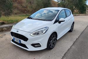 FORD FIESTA ST-LINE