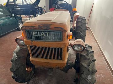 Trattore FIAT 250DT F