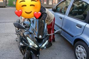 Kawasaki ninja zx6 R