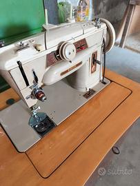 Macchina da cucire Singer Model 401 M