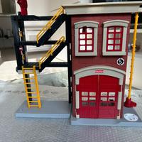FISHER PRICE Caserma Dei Pompieri c/Personaggi