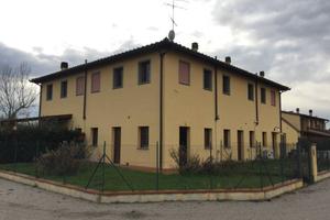 Abitazione grezzo con garage a Castelfiorentino -