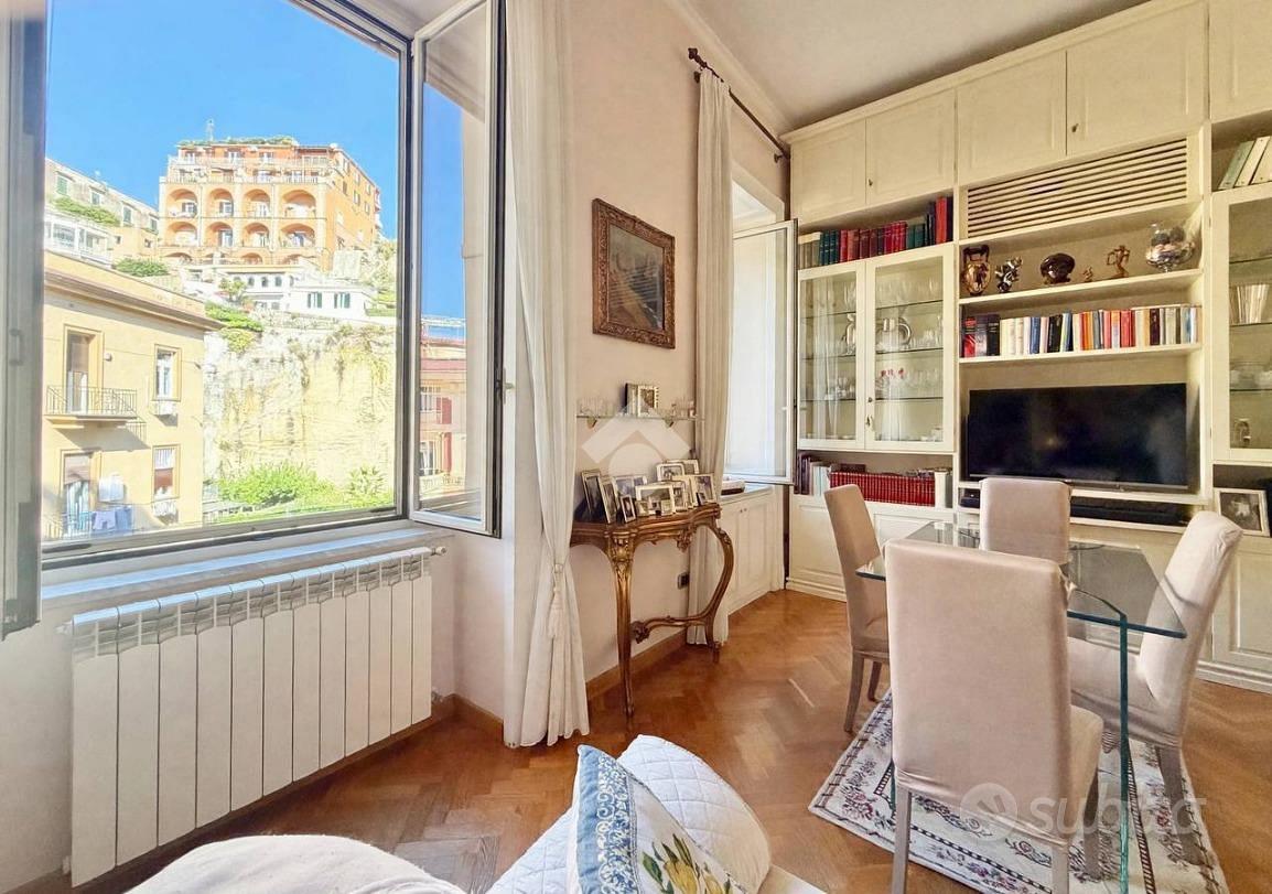 Appartamento – Napoli, Pizzofalcone, Municipalità 1 - Vista 4