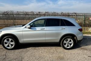 Mercedes GLC