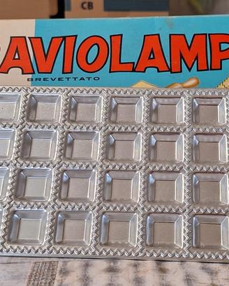 attrezzo per ravioli raviolamp