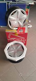 4 Cerchi renault leggeri 6x14 con borchie nuovi