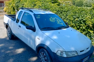 fiat strada Adventure 1.9 80cc double cab