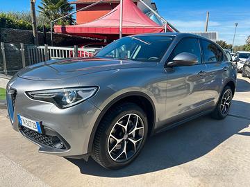 Alfa Romeo Stelvio 2.2 TD Q4 210 cv Super