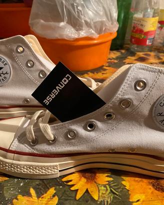 Scarpe Converse All Star alte bianche