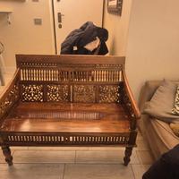 divanetto e poltroncine in legno massiccio Indiano