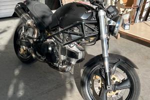 Ducati Monster 600 a carburatori