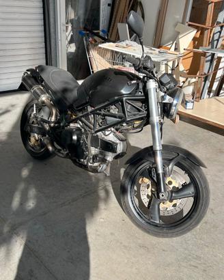 Ducati Monster 600 a carburatori