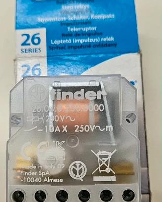 Relè da impulso Finder 2no