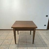 Tavolo a libro in legno 90x90 (apribile a 180) 