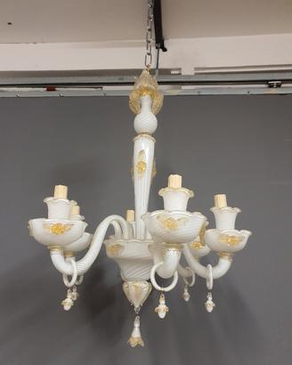 lampadario in vetro di  murano 