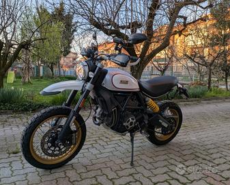scrambler Desert sled