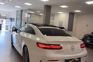 Mercedes-benz E 220 d Auto Premium Plus